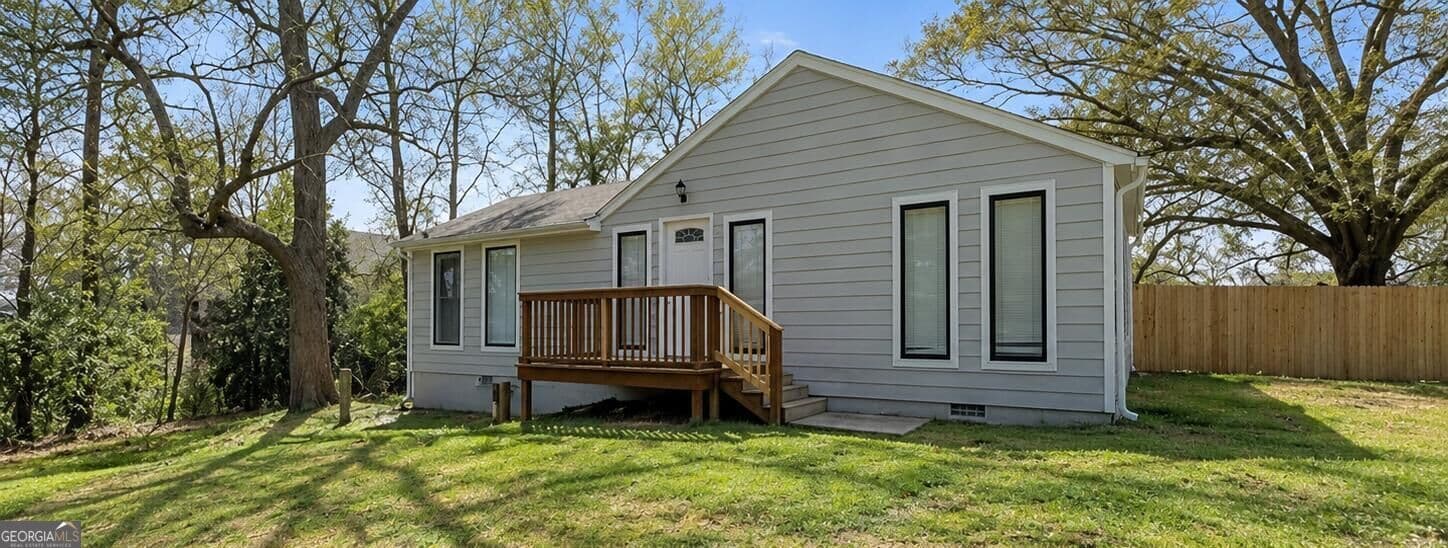 3 bedroom, 1 bathroom, 998 sq ft single family residence for sale at 3133 Charity Drive, Atlanta, GA 30316 — photo 3
