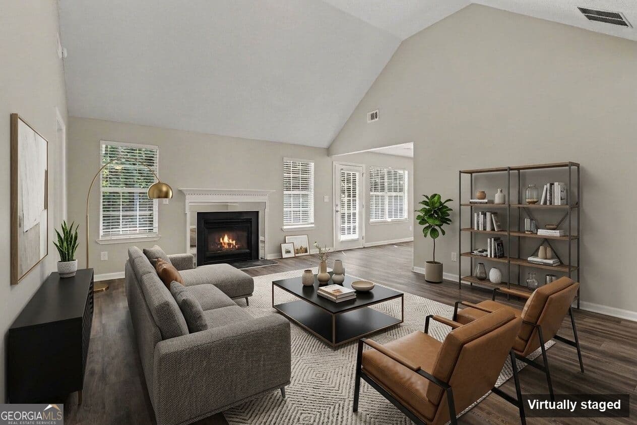 3 bedroom, 2 bathroom, 1,558 sq ft single family residence for sale at 140 Cannon Drive, Fayetteville, GA 30214 — photo 5