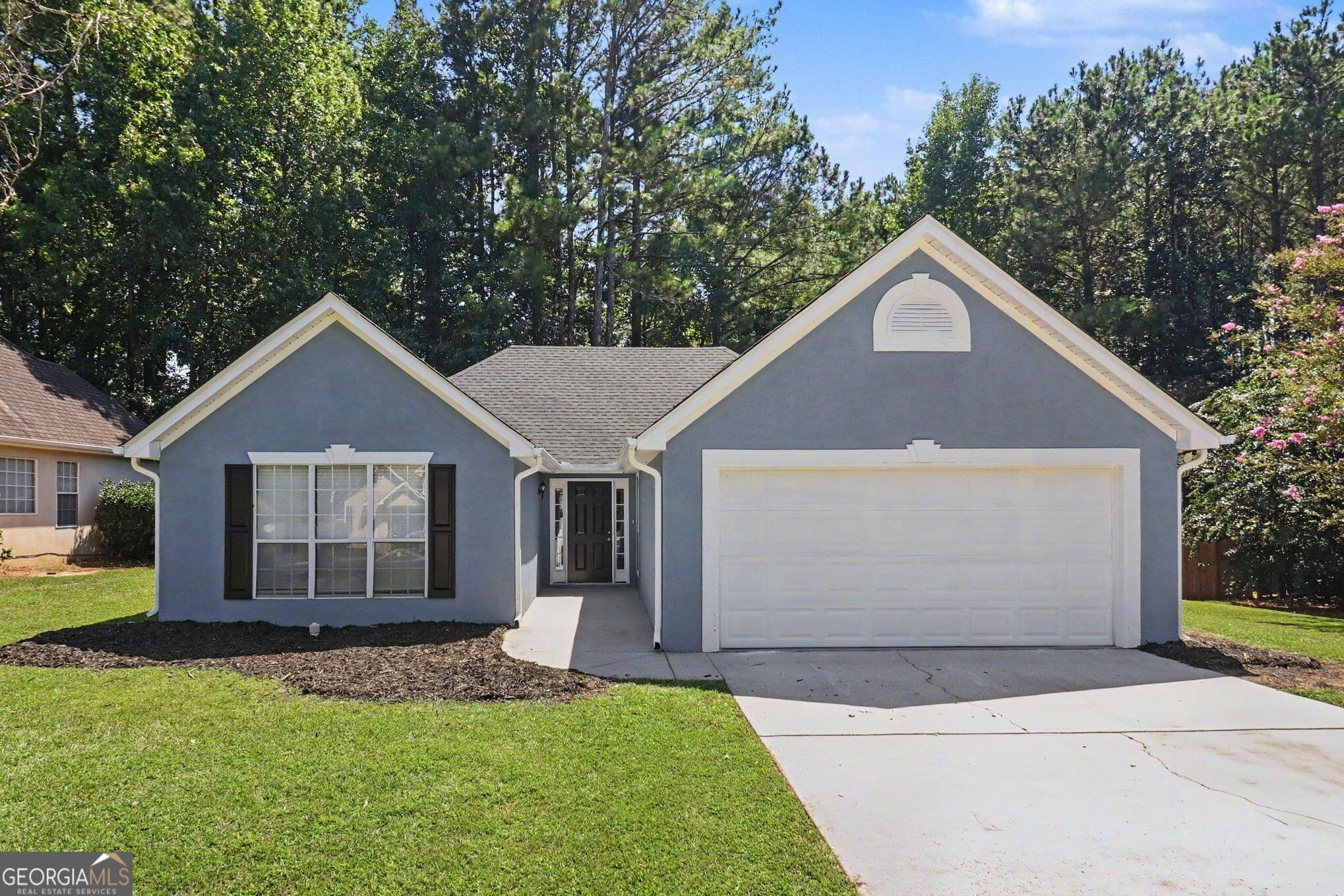 3 bedroom, 2 bathroom, 1,558 sq ft single family residence for sale at 140 Cannon Drive, Fayetteville, GA 30214 — photo 4