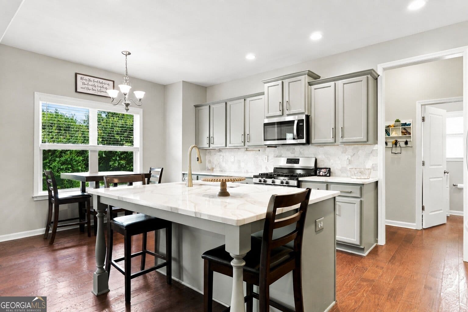 4 bedroom, 4.5 bathroom, 3,584 sq ft single family residence for sale at 232 South Village Square, Canton, GA 30115 — photo 2