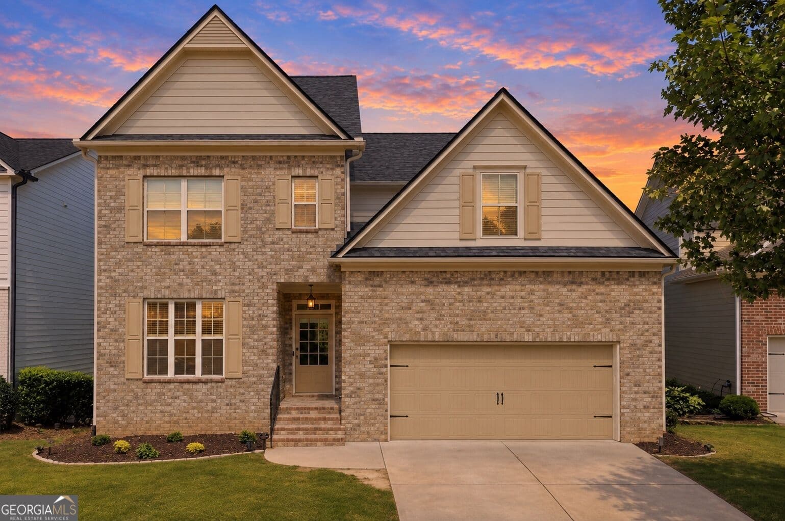 4 bedroom, 4.5 bathroom, 3,584 sq ft single family residence for sale at 232 South Village Square, Canton, GA 30115 — photo 1 of 79