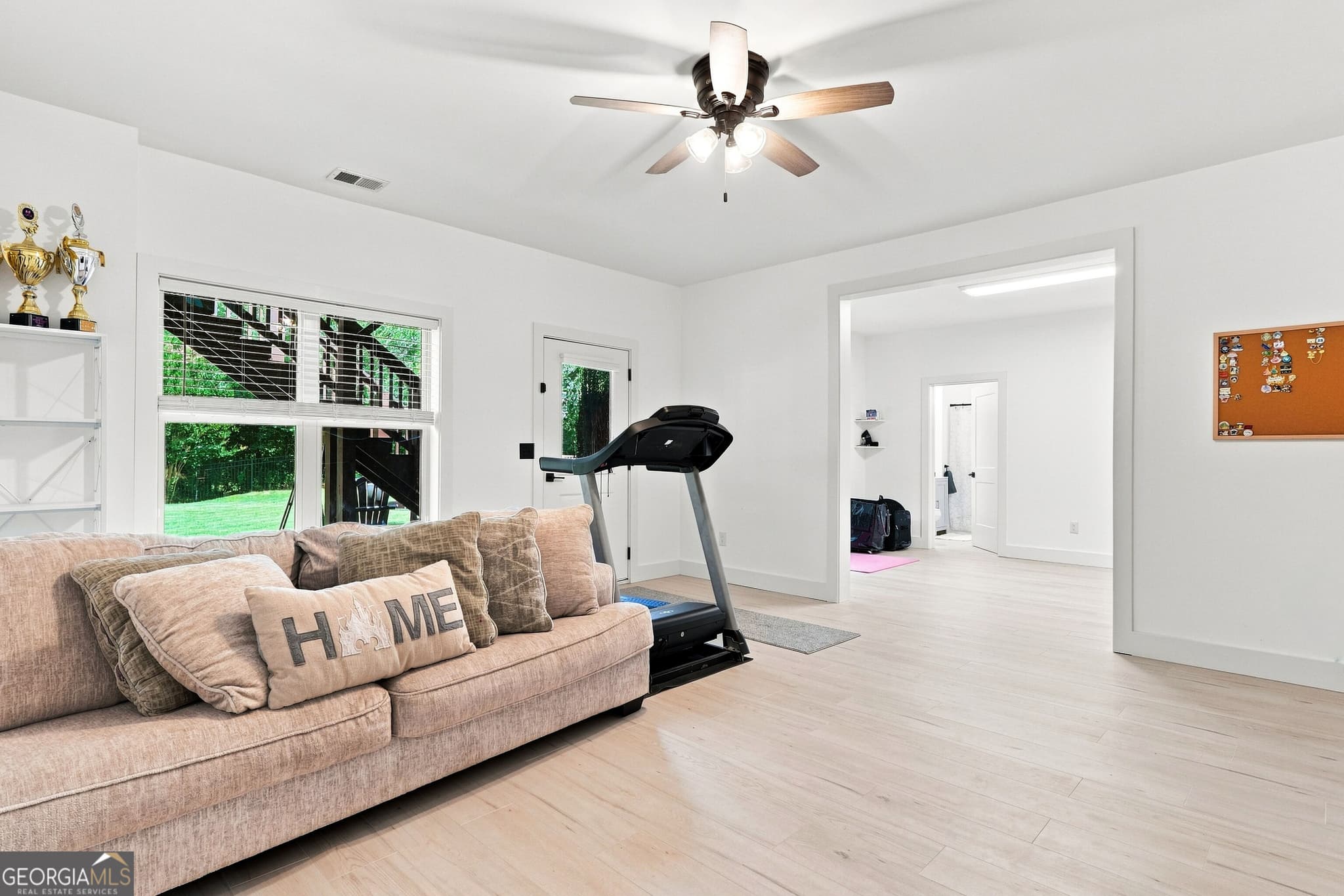 4 bedroom, 4.5 bathroom, 3,584 sq ft single family residence for sale at 232 South Village Square, Canton, GA 30115 — photo 4