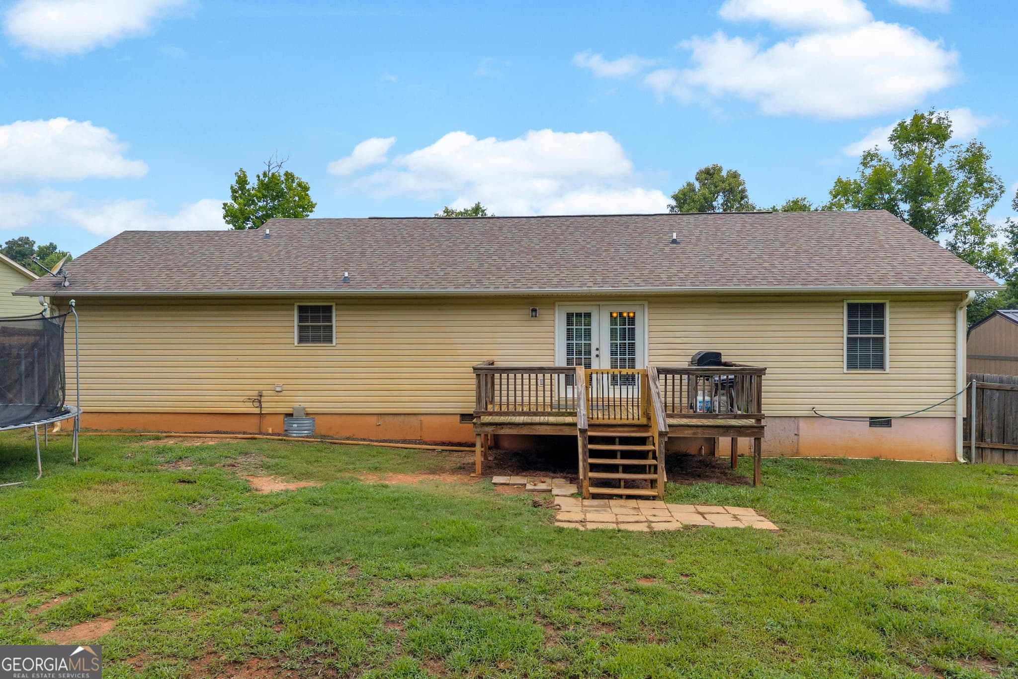 3 bedroom, 2 bathroom, 1,456 sq ft single family residence for sale at 423 N Point Circle, Hartwell, GA 30643 — photo 8