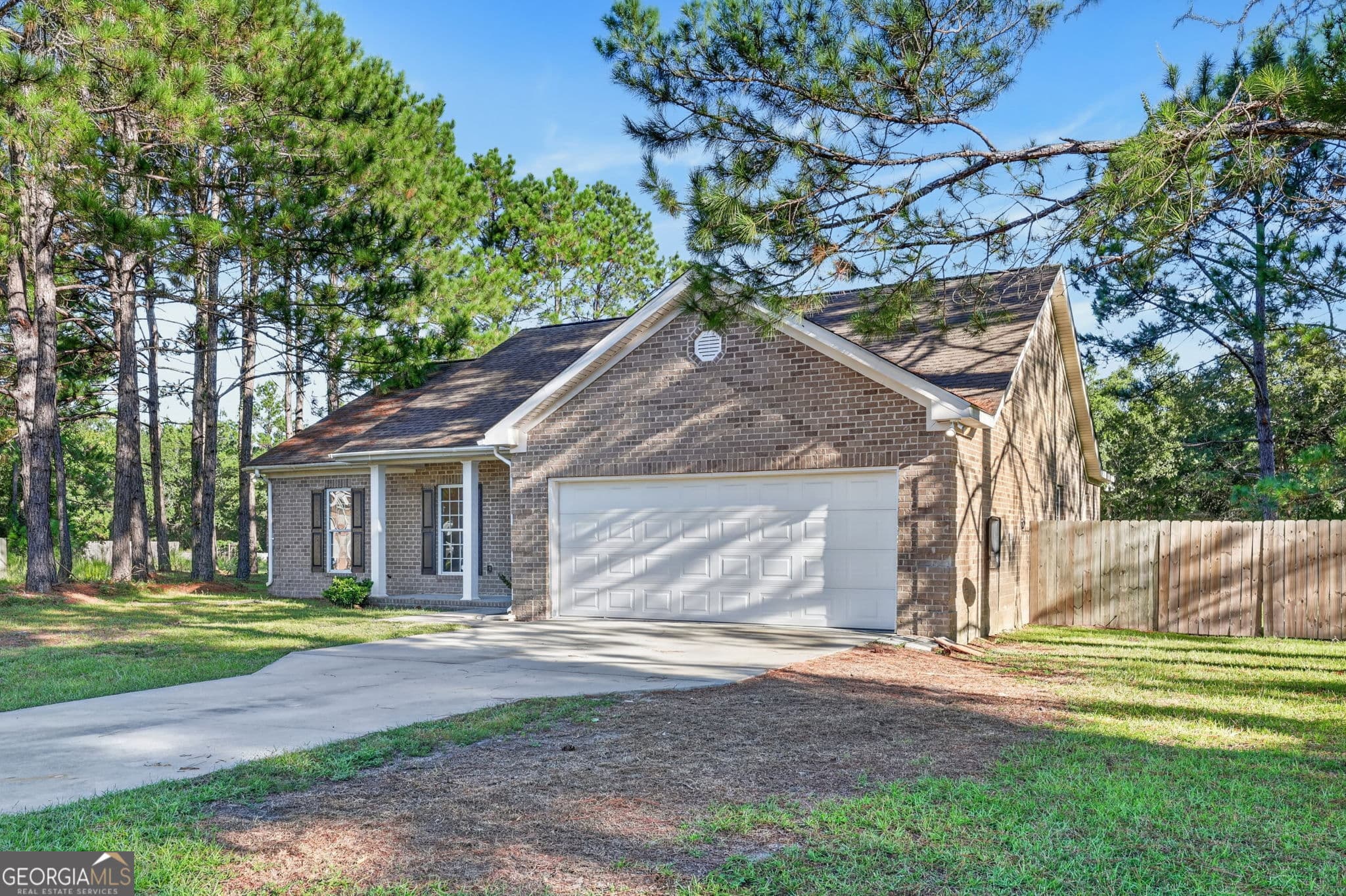 3 bedroom, 2 bathroom, 1,617 sq ft single family residence for sale at 280 Kalynne Way, Ludowici, GA 31316 — photo 3