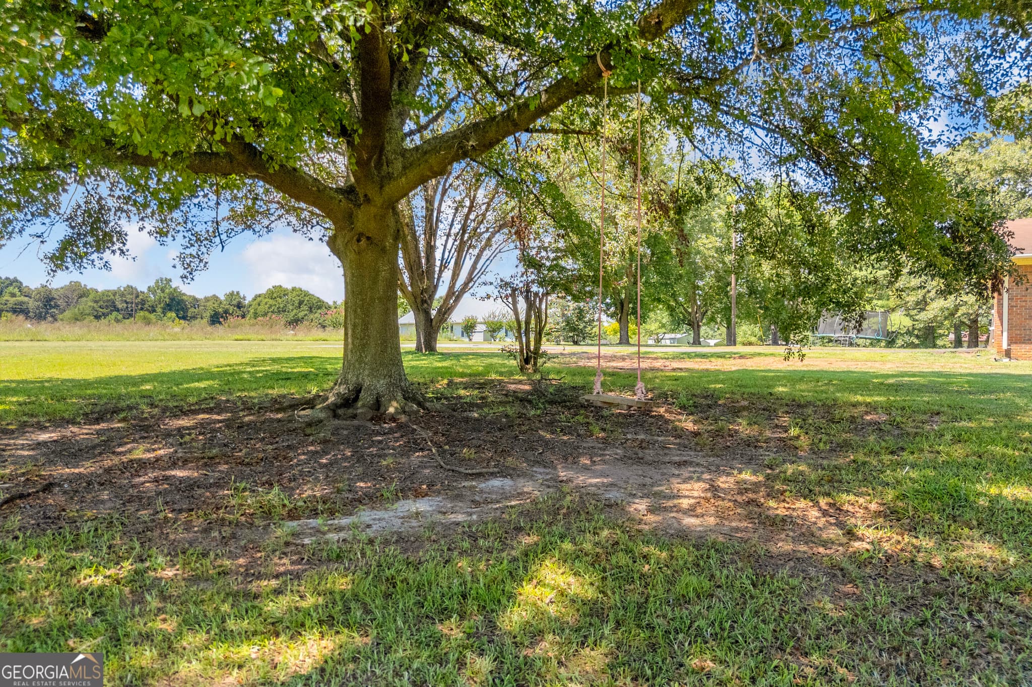 3 bedroom, 2 bathroom, 1,802 sq ft single family residence under contract at 3894 Bowersville Highway, Bowersville, GA 30516 — photo 3
