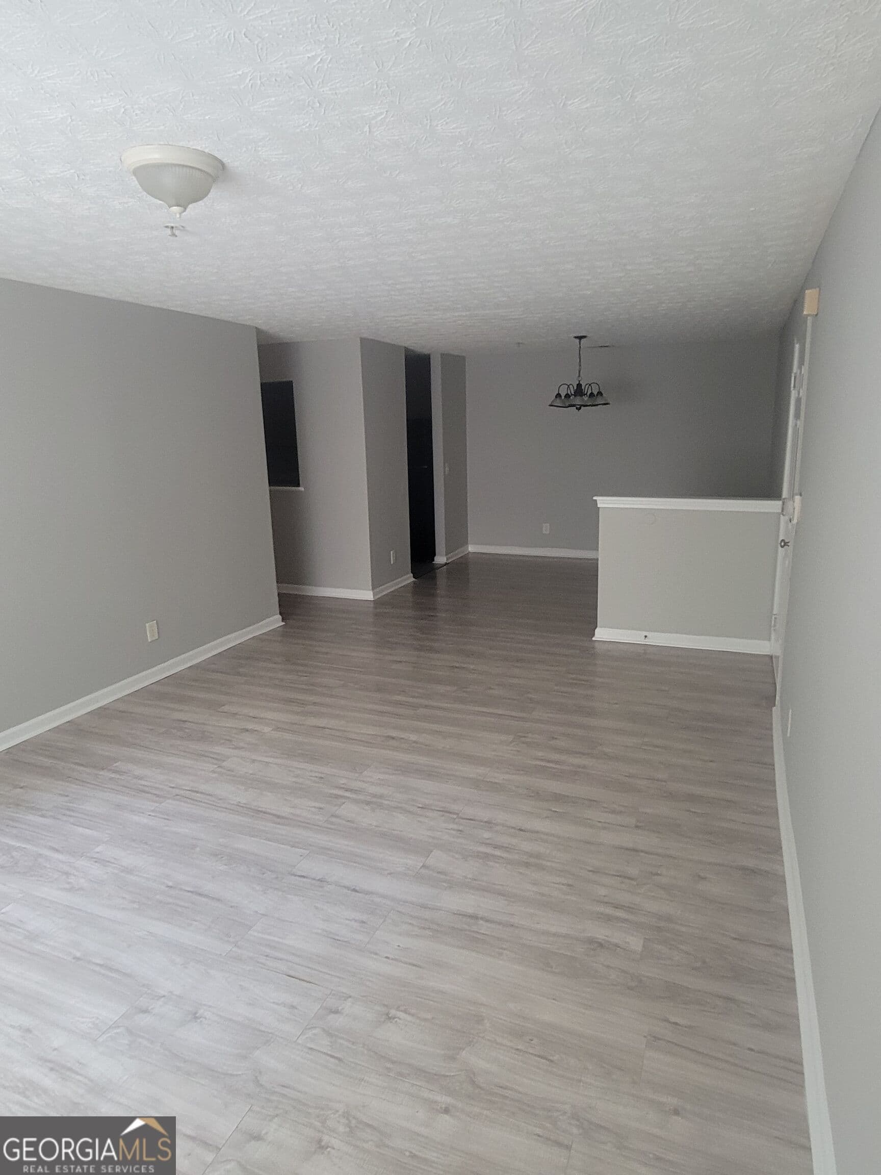 3 bedroom, 2 bathroom, 1,292 sq ft condominium for sale at 2204 Fairington Village Drive, Lithonia, GA 30038 — photo 6