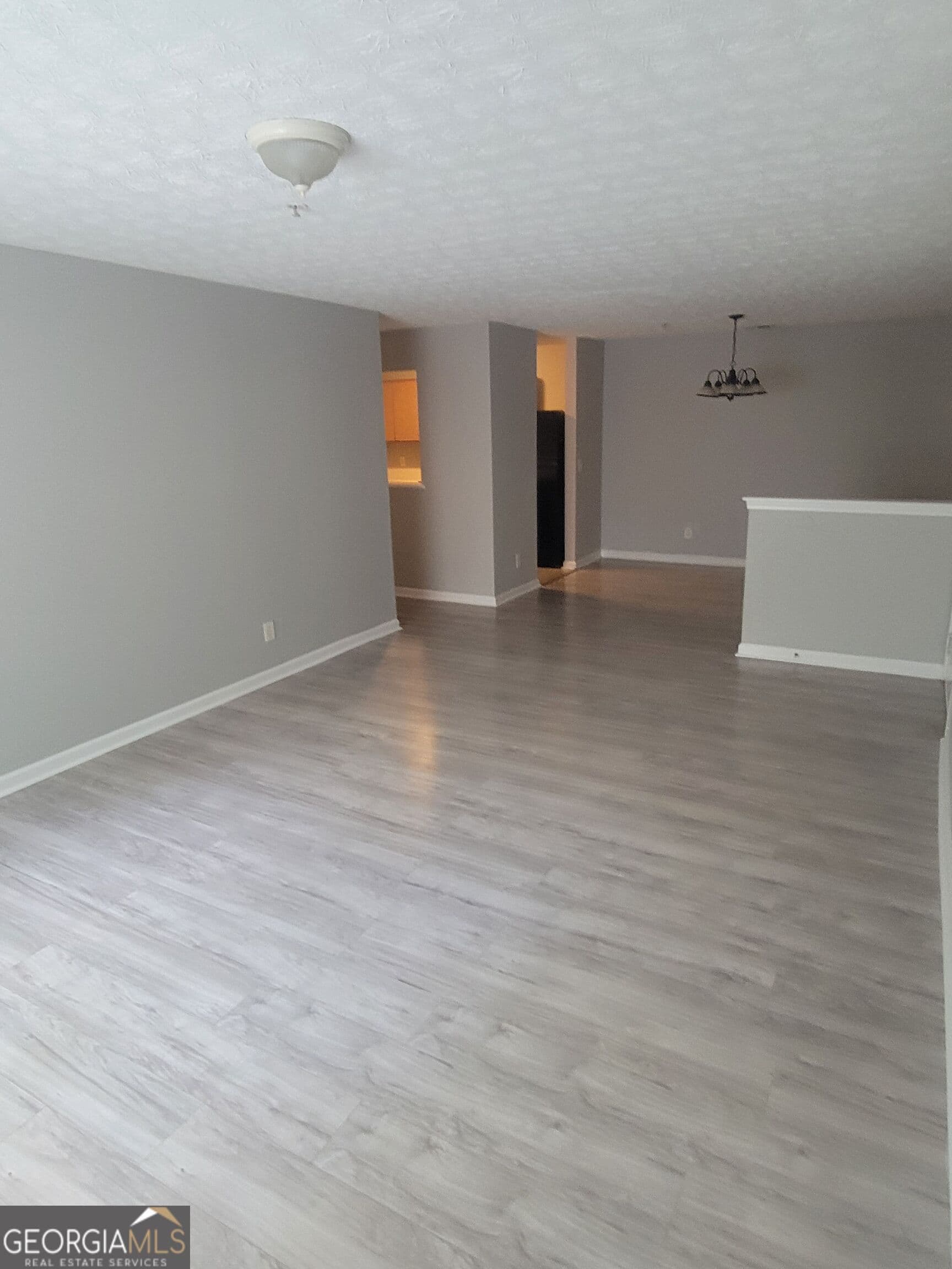 3 bedroom, 2 bathroom, 1,292 sq ft condominium for sale at 2204 Fairington Village Drive, Lithonia, GA 30038 — photo 5