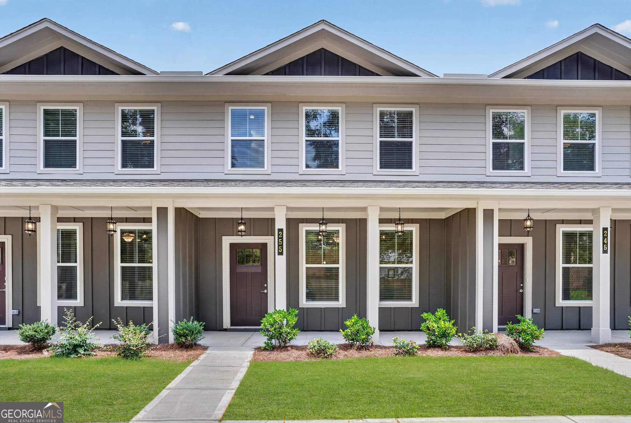 3 bedroom, 3 bathroom townhouse for sale at 255 Maddux Street LOT 18, Fayetteville, GA 30214 — photo 2