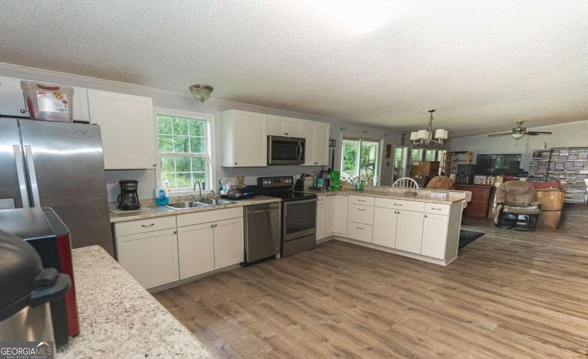 4 bedroom, 2 bathroom, 2,176 sq ft manufactured home,single family residence for sale at 1170 River Woods Drive, Madison, GA 30650 — photo 3