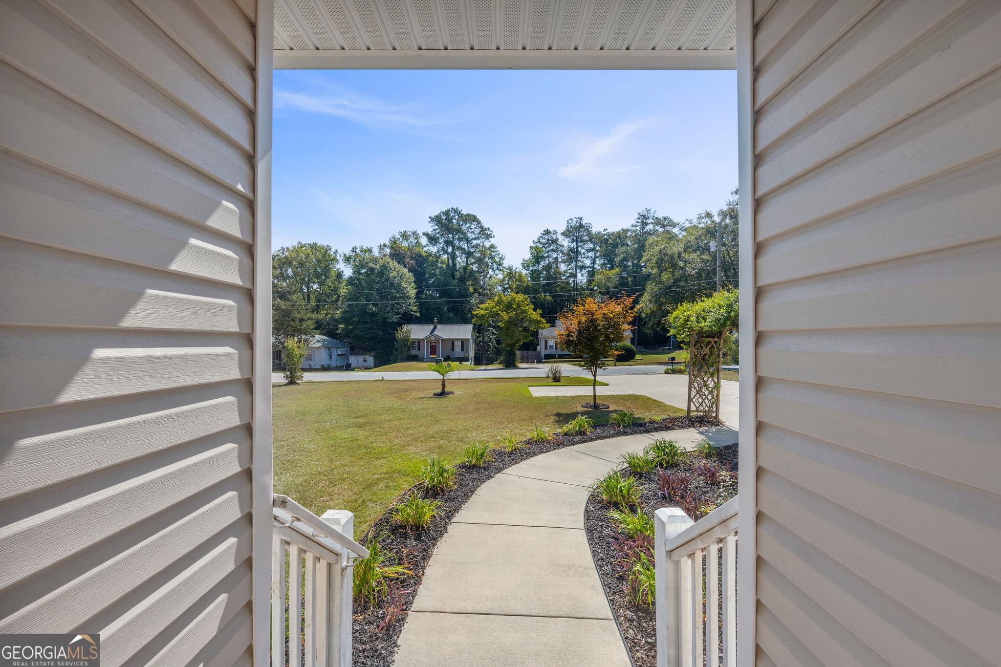 4 bedroom, 2 bathroom, 1,965 sq ft single family residence for sale at 120 Springdale Road, Elberton, GA 30635 — photo 4