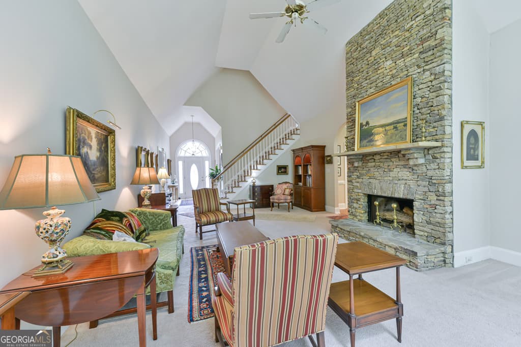 4 bedroom, 3.5 bathroom, 3,908 sq ft single family residence for sale at 371 Bridgebrook Lane, Smyrna, GA 30082 — photo 10