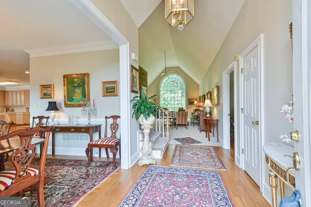 4 bedroom, 3.5 bathroom, 3,908 sq ft single family residence for sale at 371 Bridgebrook Lane, Smyrna, GA 30082 — photo 8
