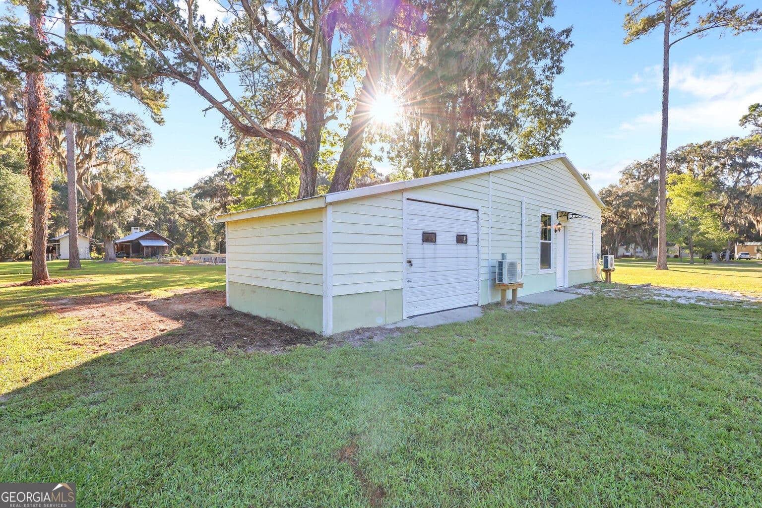 2 bedroom, 1 bathroom, 807 sq ft single family residence for sale at 1757 Belle Hammock Road, Townsend, GA 31331 — photo 9