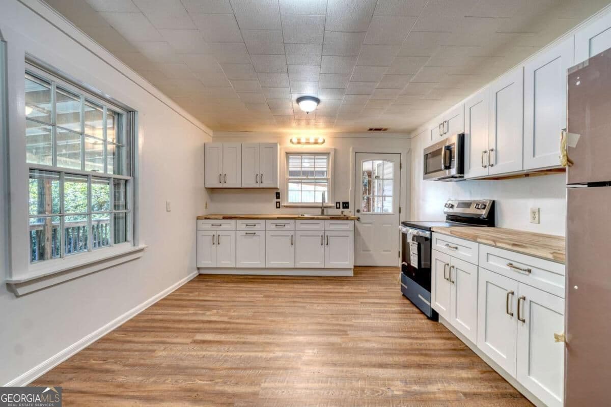 3 bedroom, 1 bathroom, 1,300 sq ft single family residence for sale at 6 U G A Drive, Blairsville, GA 30512 — photo 8