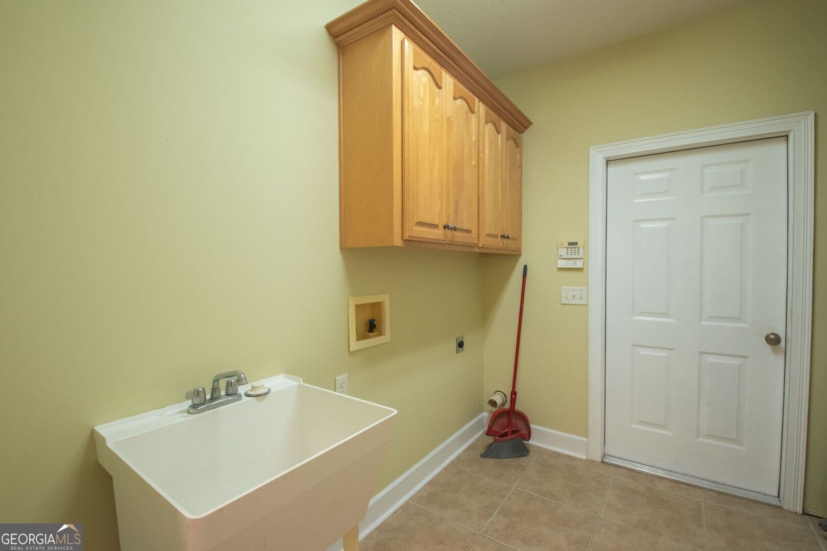 4 bedroom, 2 bathroom, 2,332 sq ft single family residence for sale at 204 Laurel Landing Boulevard, Kingsland, GA 31548 — photo 10