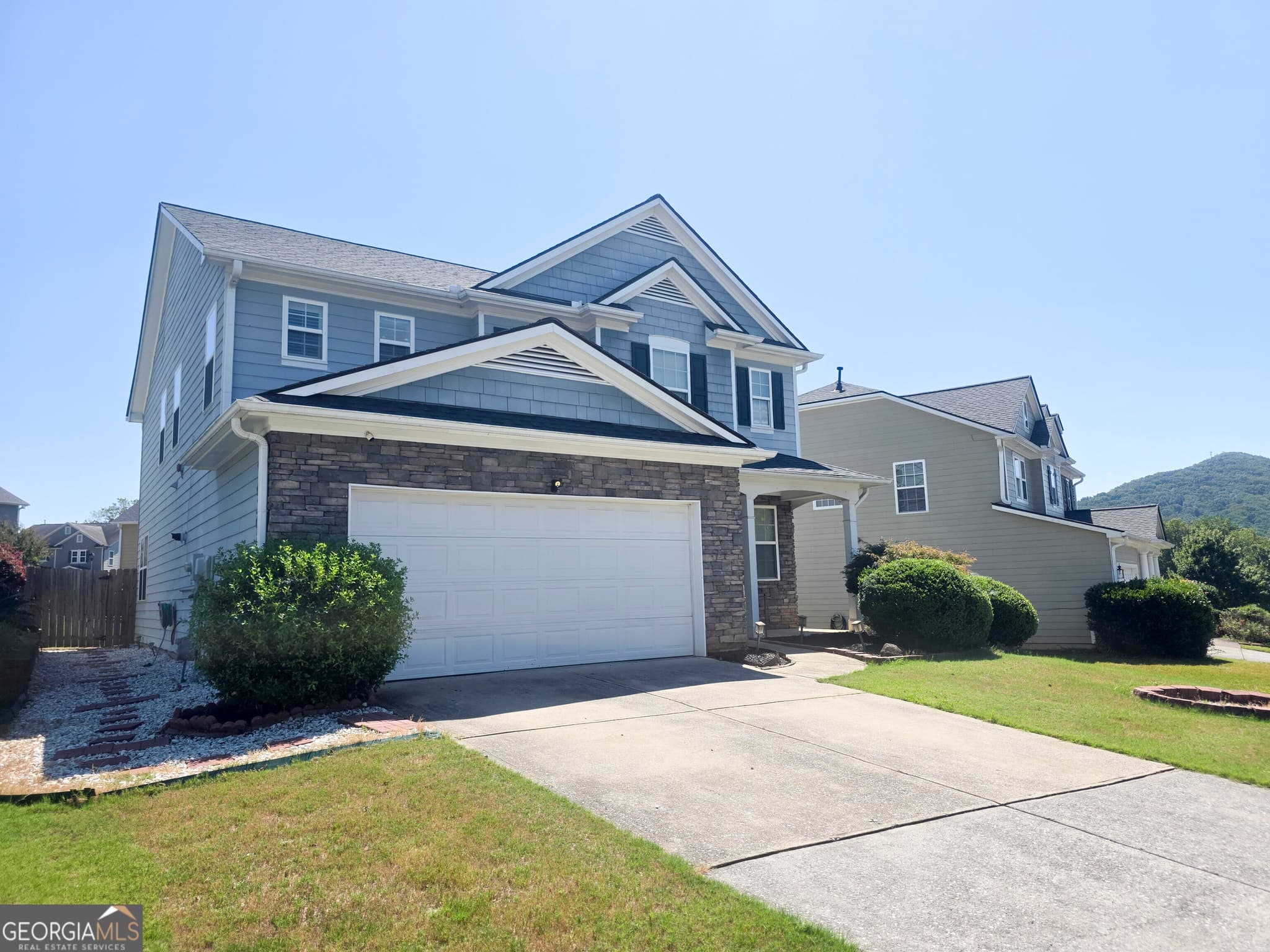 3 bedroom, 2.5 bathroom, 2,583 sq ft single family residence for rent at 1538 Briarfield Way, Marietta, GA 30066 for $2,550 a month — photo 2