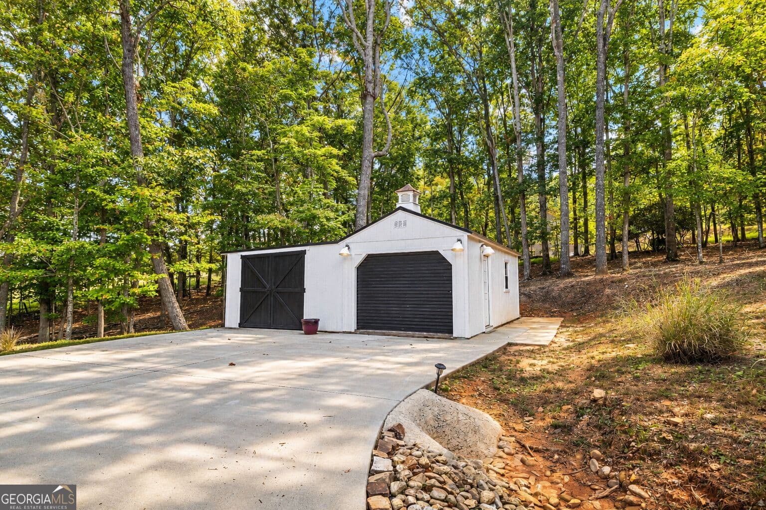 4 bedroom, 4.5 bathroom, 3,857 sq ft single family residence for sale at 392 Mustang Trail, Blairsville, GA 30512 — photo 6