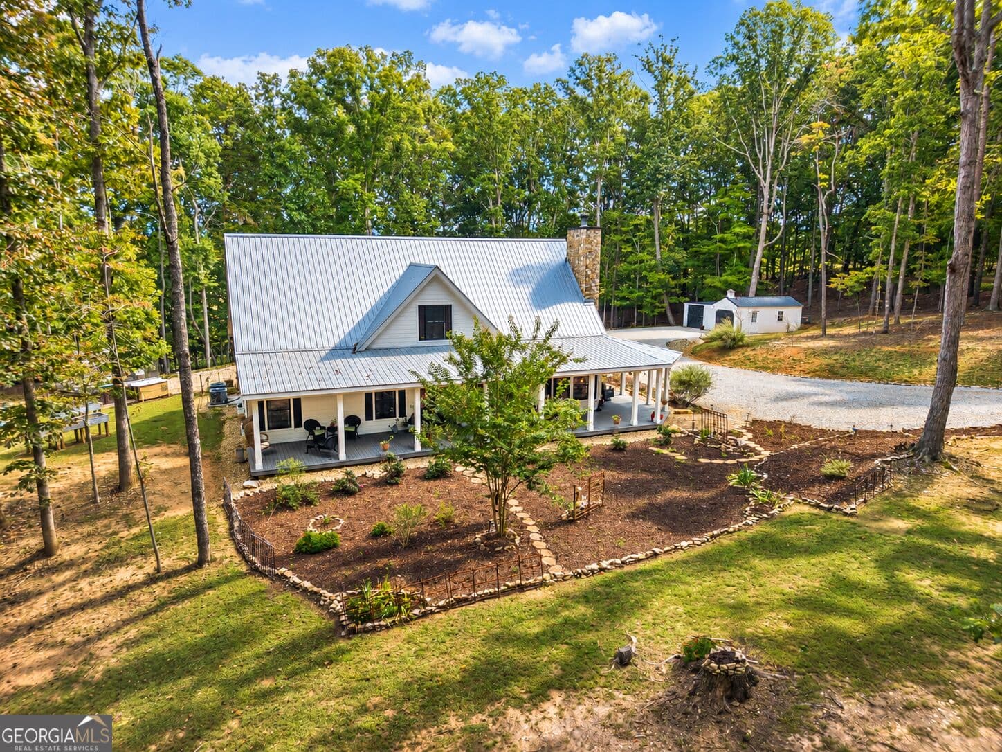 4 bedroom, 4.5 bathroom, 3,857 sq ft single family residence for sale at 392 Mustang Trail, Blairsville, GA 30512 — photo 7
