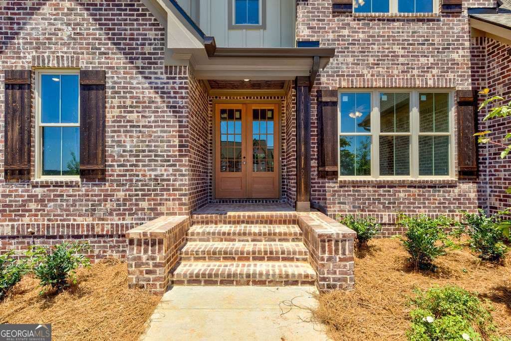 4 bedroom, 4.5 bathroom, 3,471 sq ft single family residence for sale at 2262 Malcom Estates Drive, Bogart, GA 30622 — photo 3