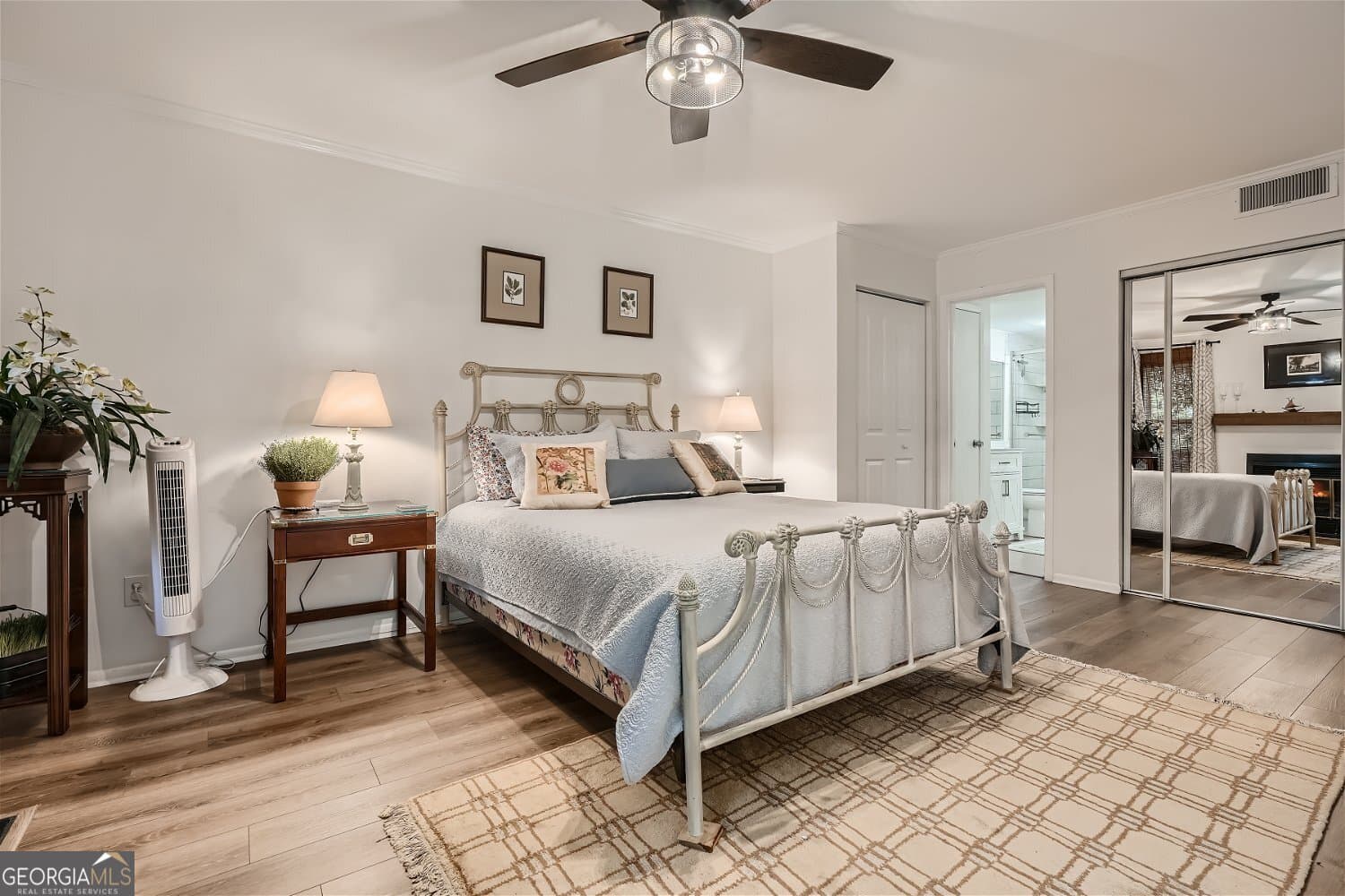1 bedroom, 1.5 bathroom condominium for rent at 15 Little Silver Court, Smyrna, GA 30080 for $2,000 a month — photo 6