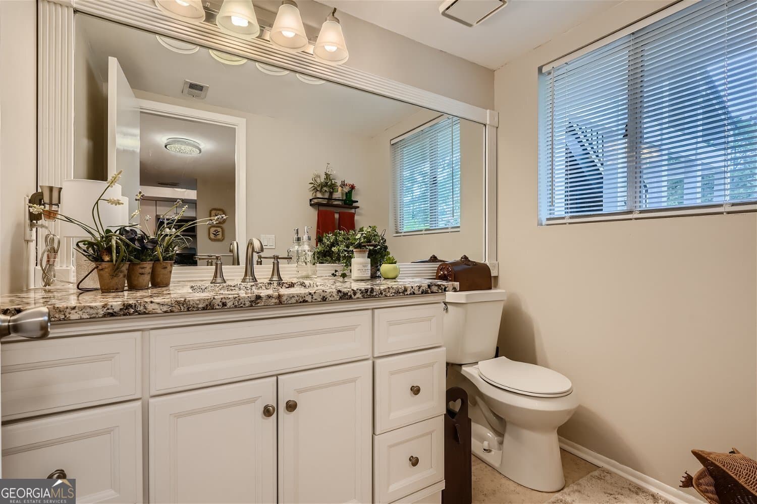 1 bedroom, 1.5 bathroom condominium for rent at 15 Little Silver Court, Smyrna, GA 30080 for $2,000 a month — photo 9