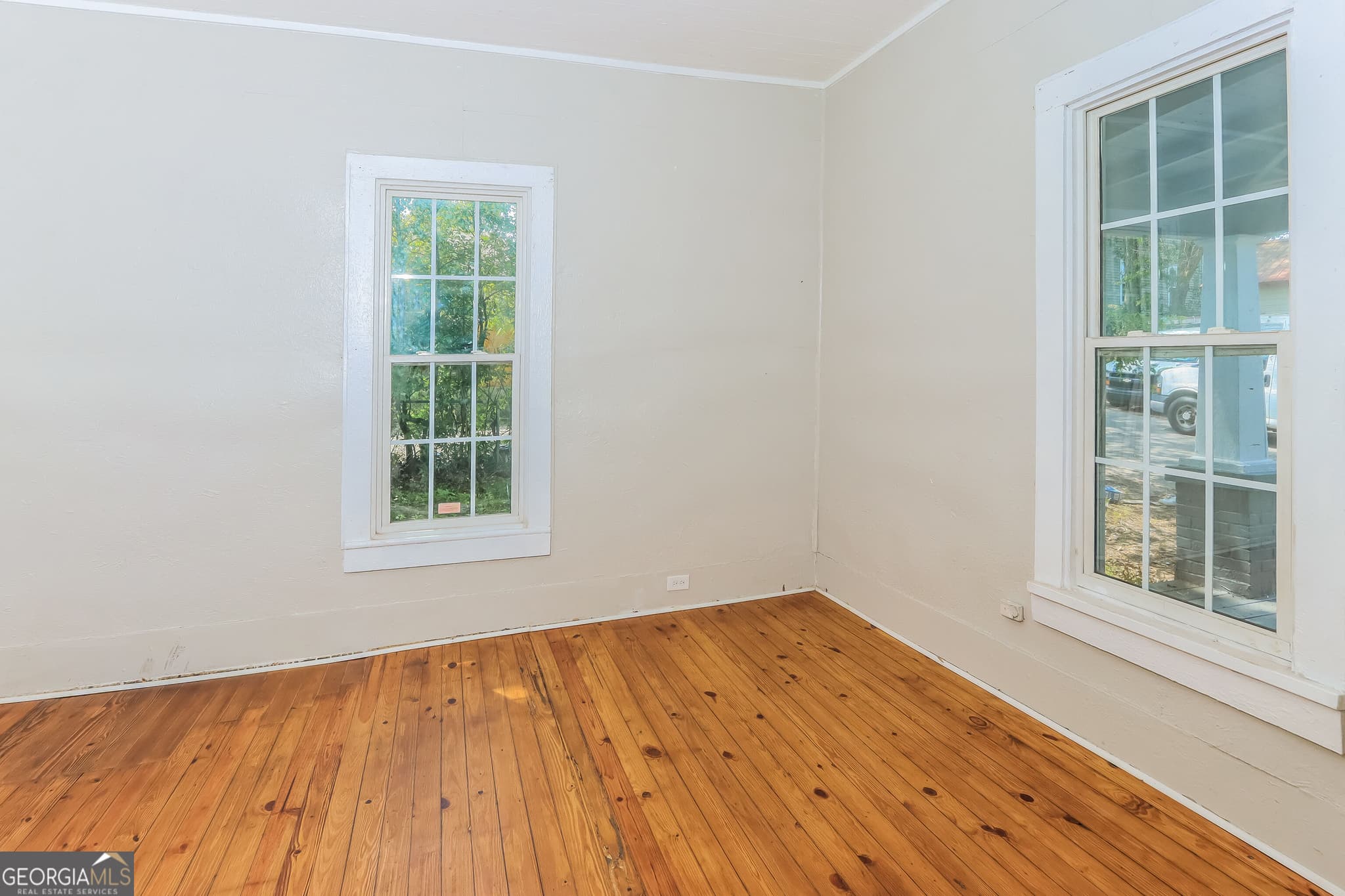 multi family for sale at 719 Williams Street, Griffin, GA 30223 — photo 5