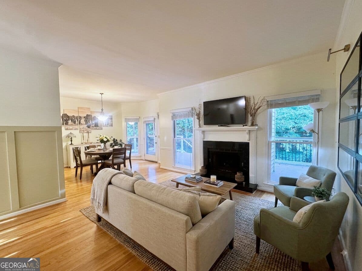 2 bedroom, 2.5 bathroom, 1,266 sq ft single family residence for sale at 1439 Cambridge Common, Decatur, GA 30033 — photo 4