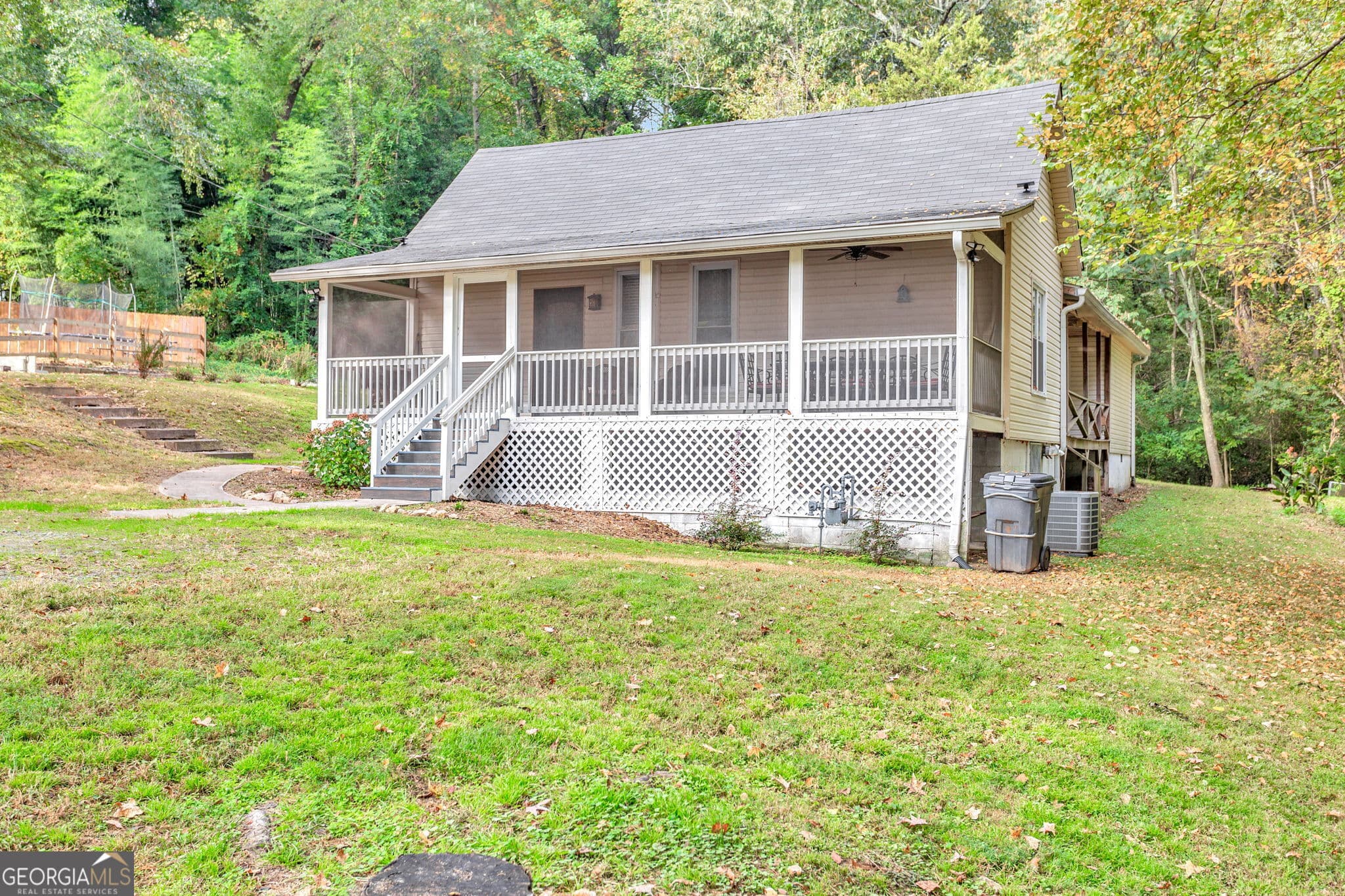 4 bedroom, 2 bathroom single family residence for rent at 4481 McLain Circle, Acworth, GA 30101 for $4,631 a month — photo 4