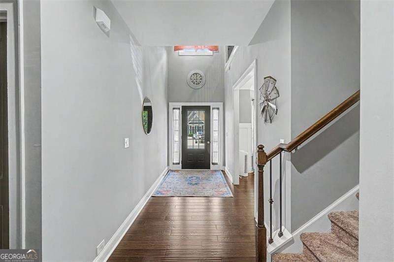 6 bedroom, 4 bathroom, 4,605 sq ft single family residence for sale at 14 Creekview Drive, Cartersville, GA 30120 — photo 5