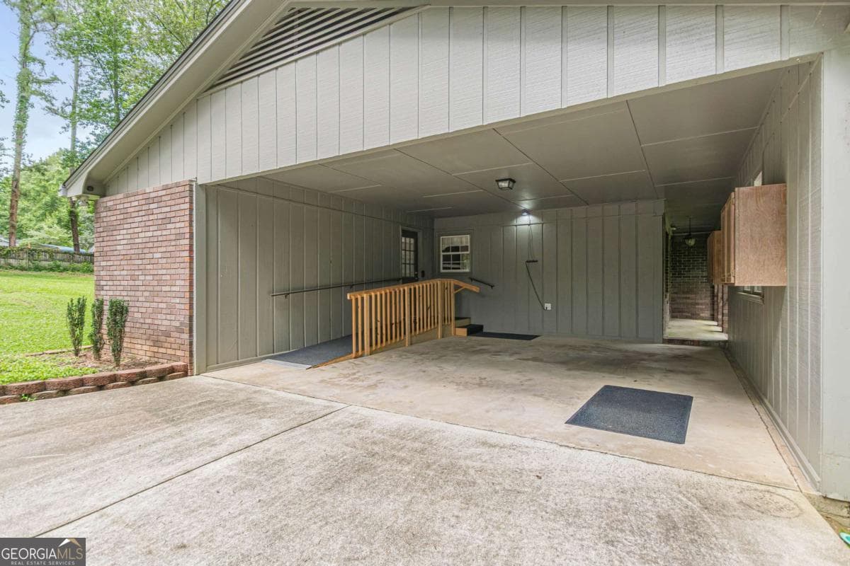 2 bedroom, 2 bathroom, 1,459 sq ft single family residence for sale at 5458 Christi Drive, Douglasville, GA 30135 — photo 8