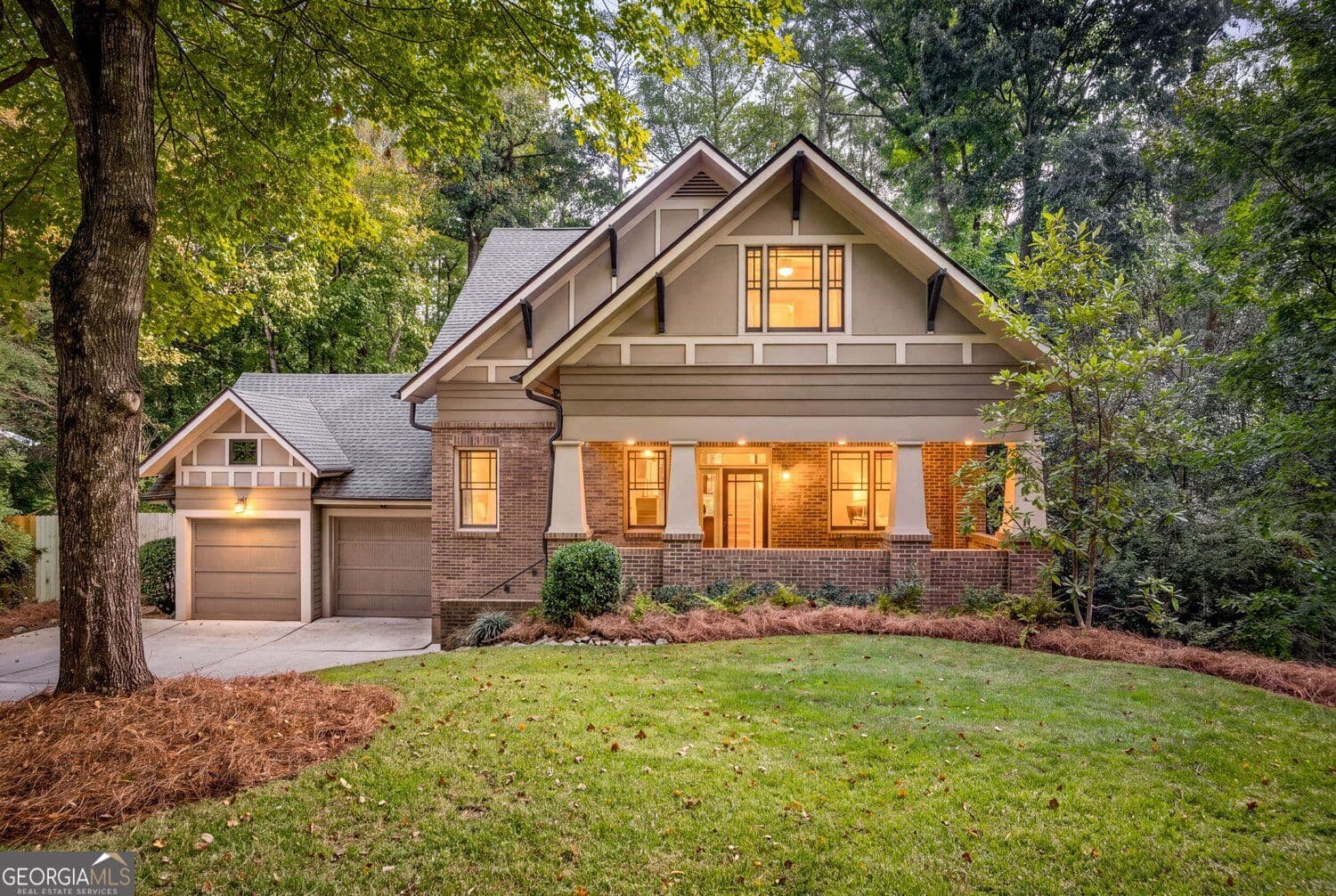 5 bedroom, 5.5 bathroom, 5,292 sq ft single family residence for sale at 1760 Coventry Place, Atlanta, GA 30030 — photo 2
