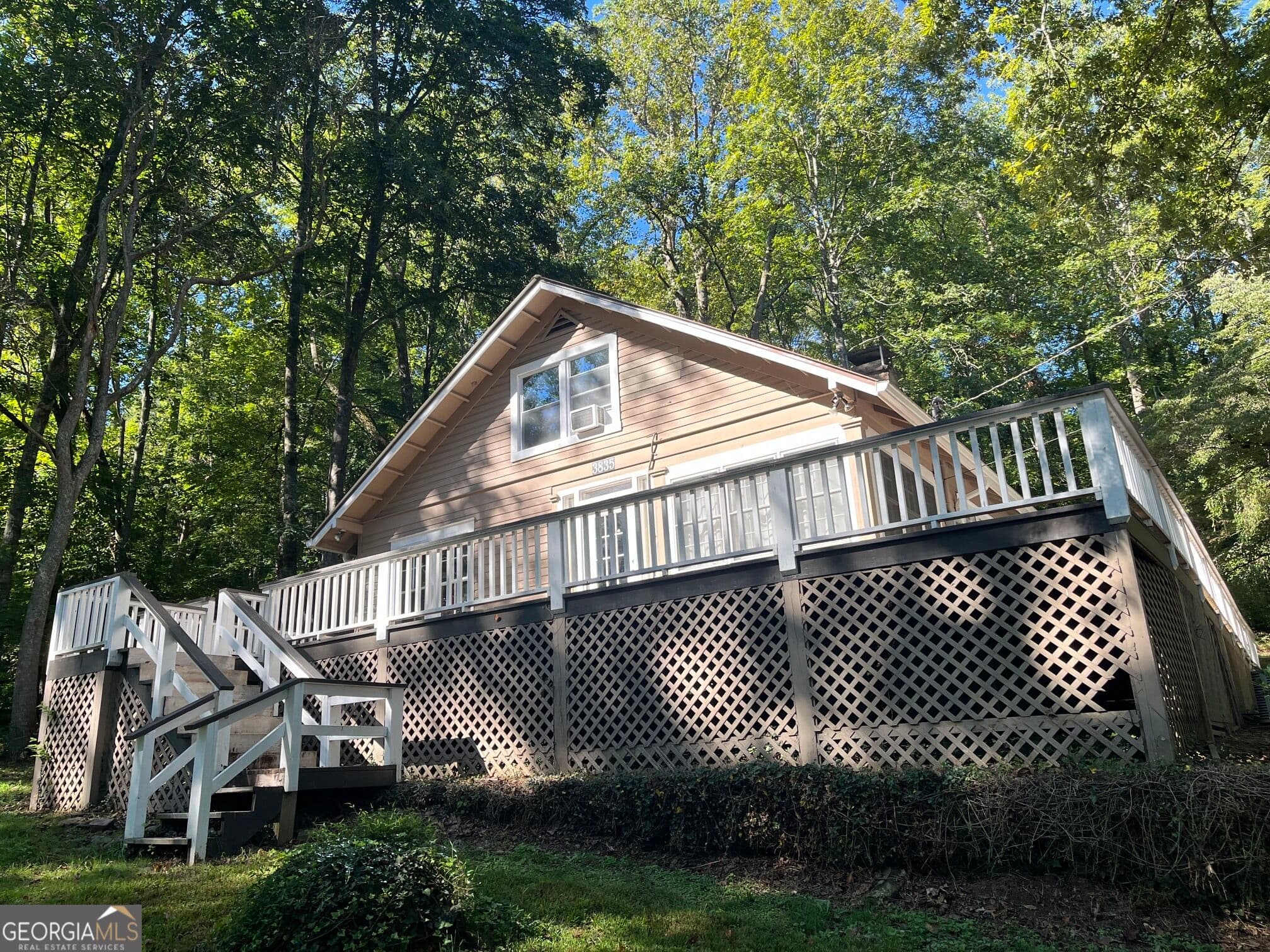 3 bedroom, 1.5 bathroom, 1,925 sq ft single family residence for rent at 3835 Highway 441, Rabun Gap, GA 30568 for $1,900 a month — photo 1 of 12