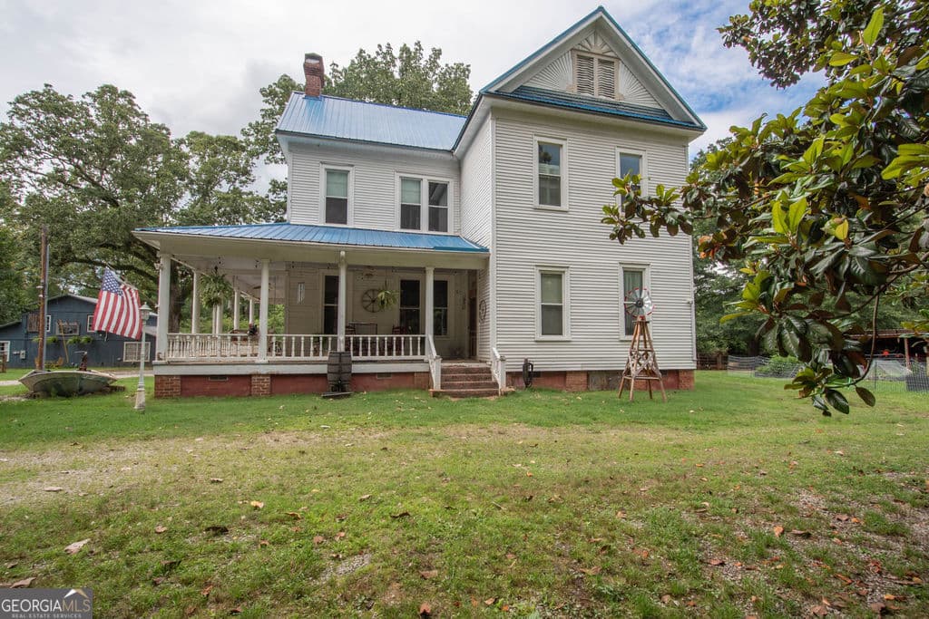 4 bedroom, 3.5 bathroom, 4,327 sq ft single family residence sold at 202 E Oak Street, Luthersville, GA 30251