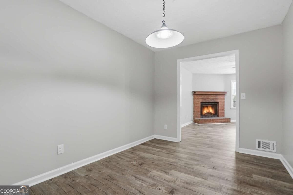 2 bedroom, 1.5 bathroom, 1,200 sq ft single family residence for rent at 5344 Ridgemere Court, Stone Mountain, GA 30083 for $1,250 a month — photo 4