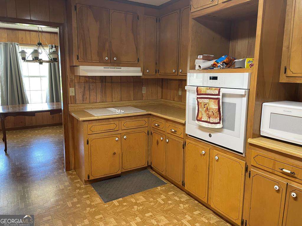 3 bedroom, 2.5 bathroom farm for sale at 298 Bud Denton Road, Uvalda, GA 30473 — photo 5