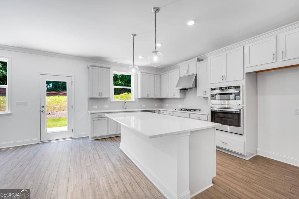 4 bedroom, 3.5 bathroom, 3,067 sq ft single family residence for sale at 4003 Dantry Lane, Buford, GA 30519 — photo 7