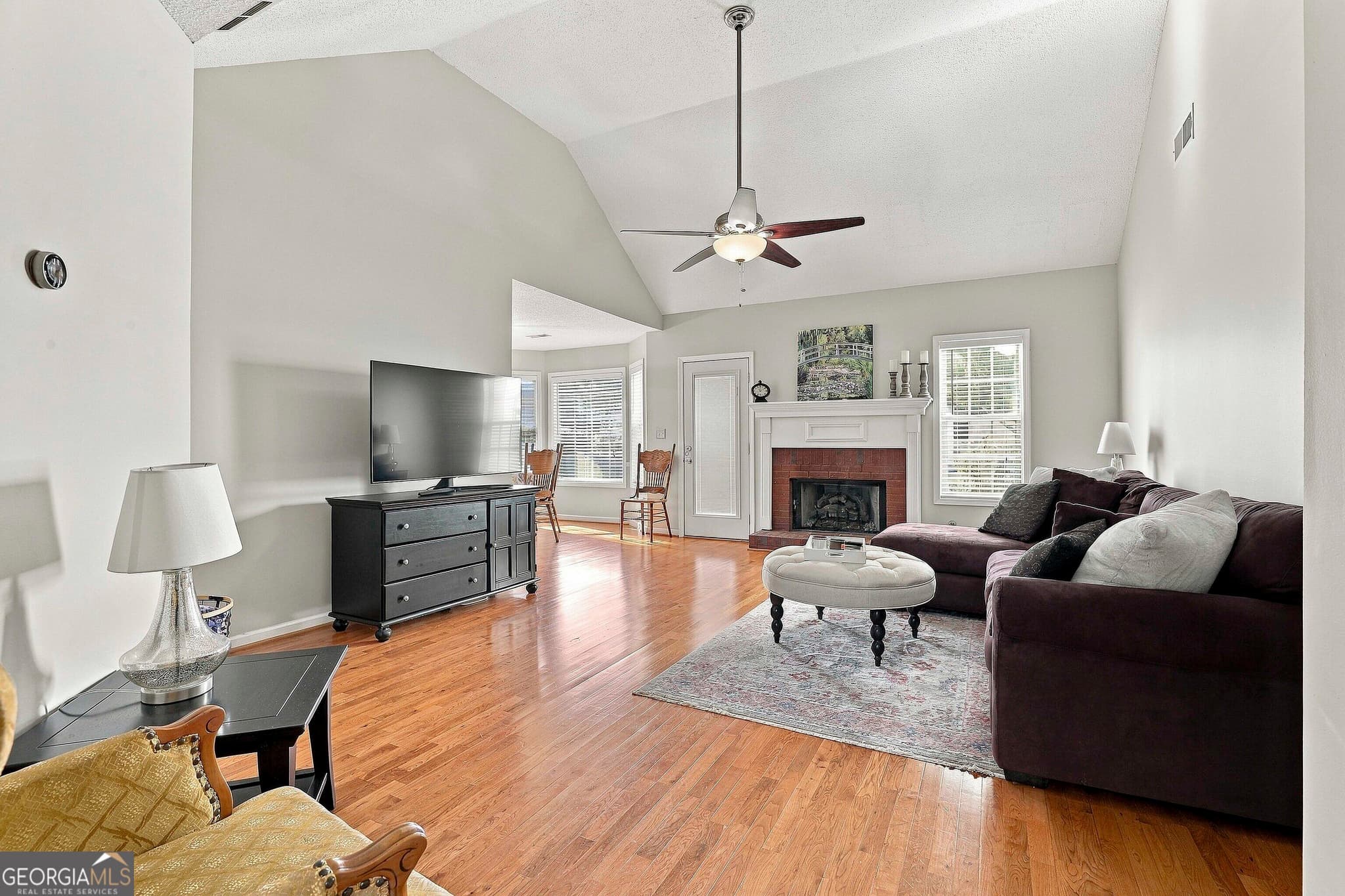 3 bedroom, 2 bathroom, 1,378 sq ft single family residence for sale at 145 Cloverwood Drive, Fayetteville, GA 30215 — photo 8