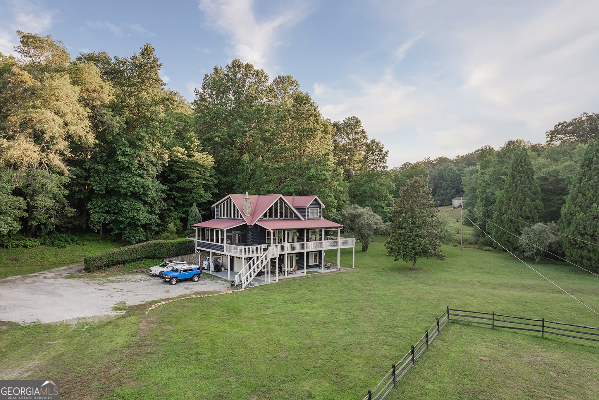 3 bedroom, 3.5 bathroom, 3,120 sq ft cabin,single family residence for sale at 328 Black Ankle Creek Road, Cherry Log, GA 30522 — photo 7
