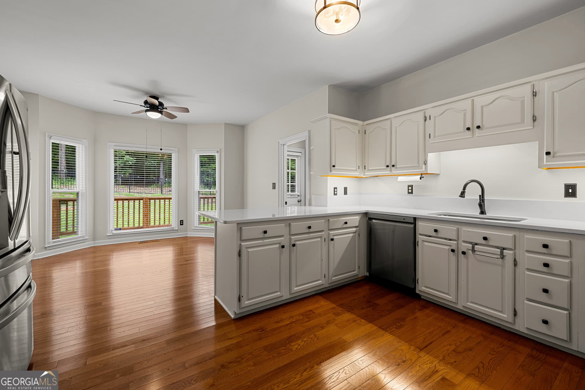 3 bedroom, 2.5 bathroom, 2,372 sq ft single family residence for sale at 6 Canongate Trace, Sharpsburg, GA 30277 — photo 10