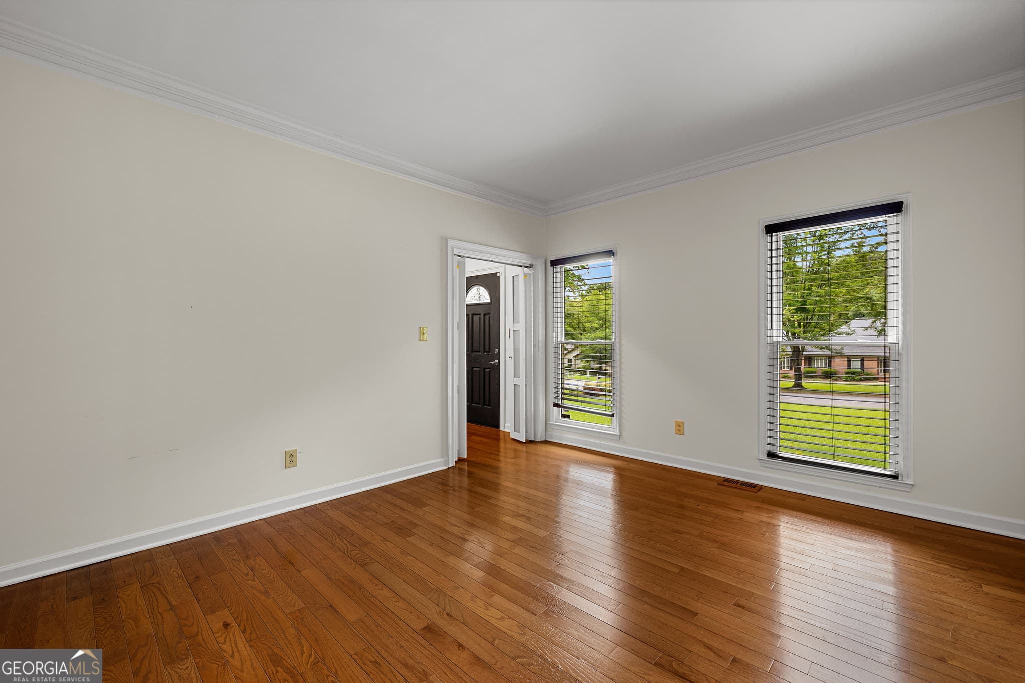 3 bedroom, 2.5 bathroom, 2,372 sq ft single family residence for sale at 6 Canongate Trace, Sharpsburg, GA 30277 — photo 8