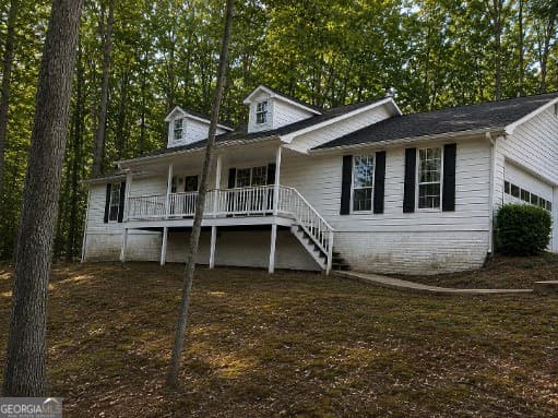 3 bedroom, 2 bathroom, 1,693 sq ft single family residence for rent at 217 Sweetgum Lane, Stockbridge, GA 30281 for $1,850 a month