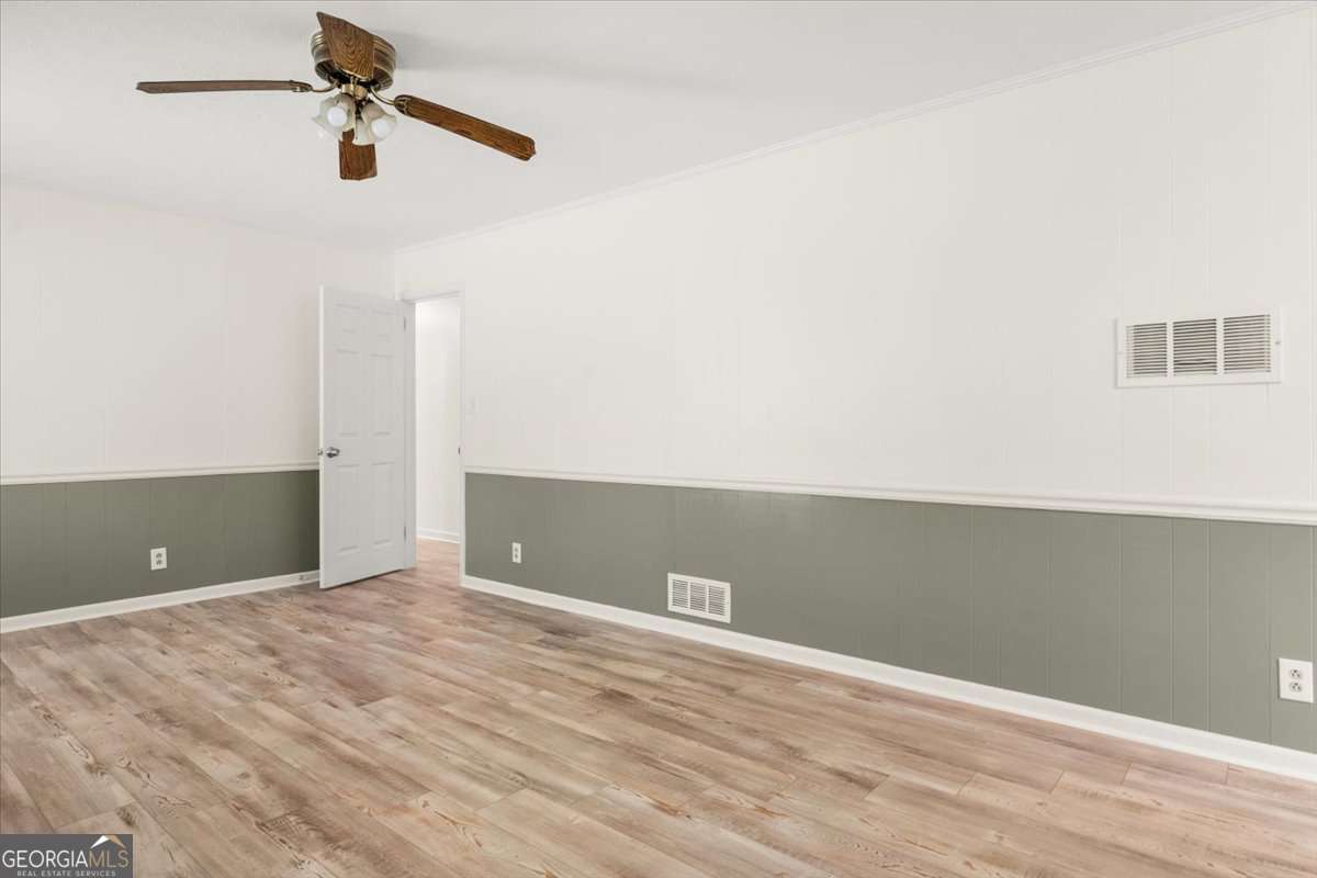 3 bedroom, 2 bathroom, 1,798 sq ft single family residence for sale at 1267 Sycamore Drive, Lilburn, GA 30047 — photo 7