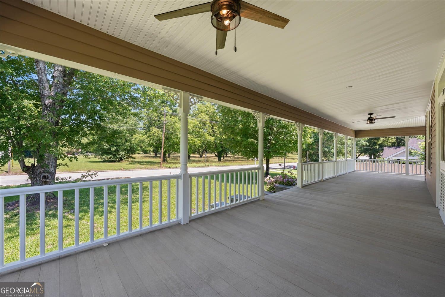 4 bedroom, 2 bathroom, 2,323 sq ft single family residence for sale at 277 N Hulin Avenue, Tignall, GA 30668 — photo 3