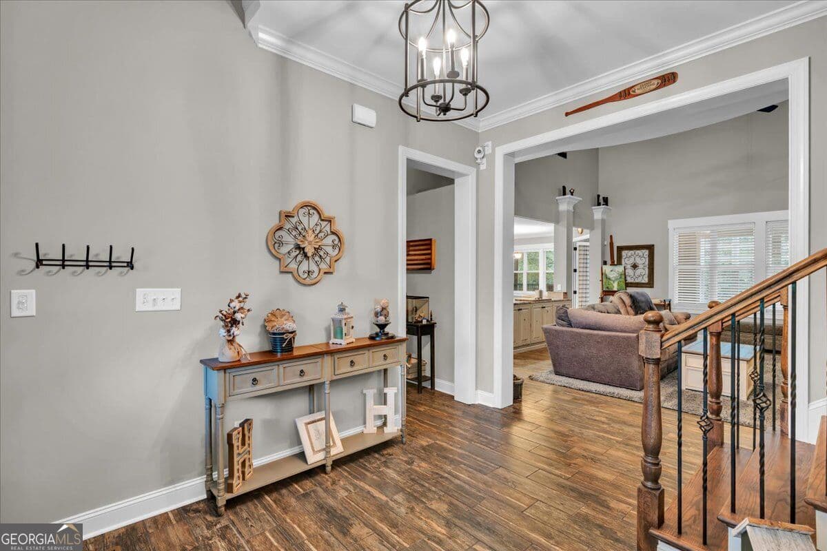 5 bedroom, 4.5 bathroom, 5,875 sq ft single family residence for sale at 223 Yale Circle, Bonaire, GA 31005 — photo 5