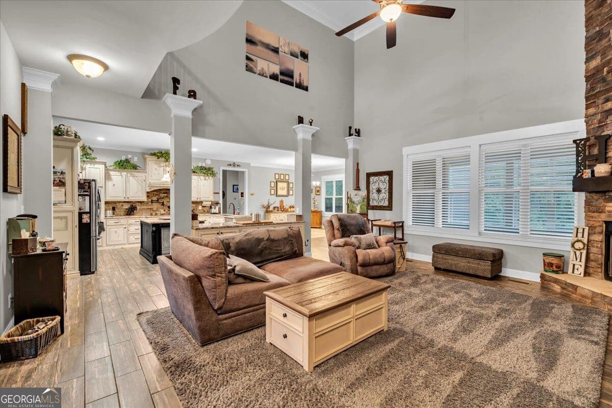 5 bedroom, 4.5 bathroom, 5,875 sq ft single family residence for sale at 223 Yale Circle, Bonaire, GA 31005 — photo 8