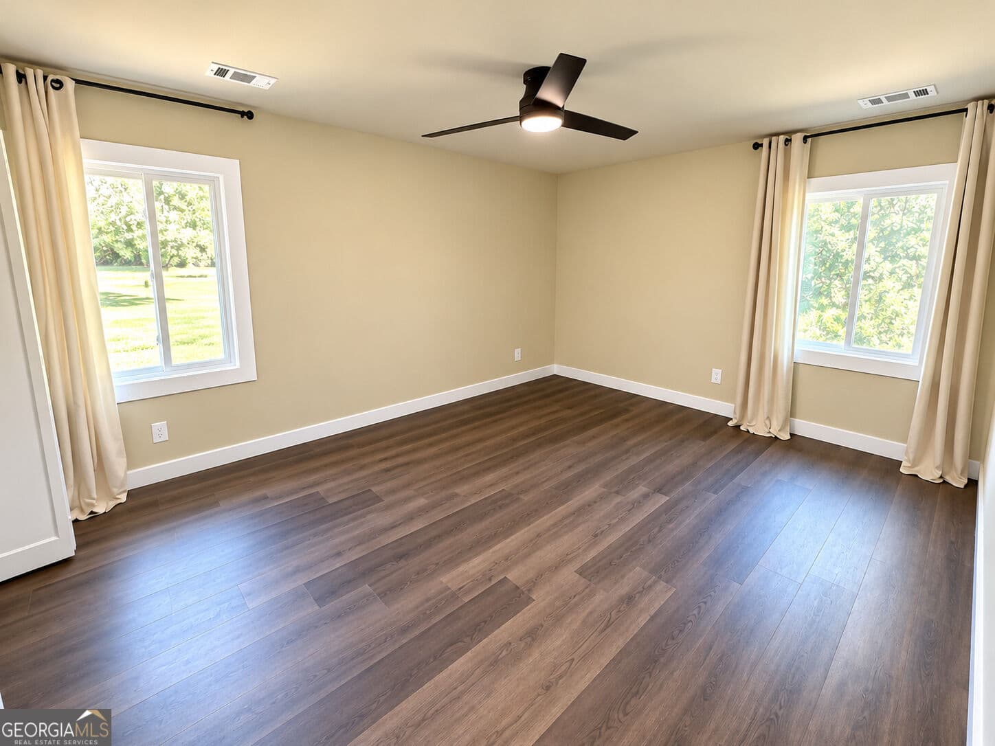 3 bedroom, 2 bathroom, 1,758 sq ft single family residence for sale at 3049 Salem Road, Conyers, GA 30013 — photo 8