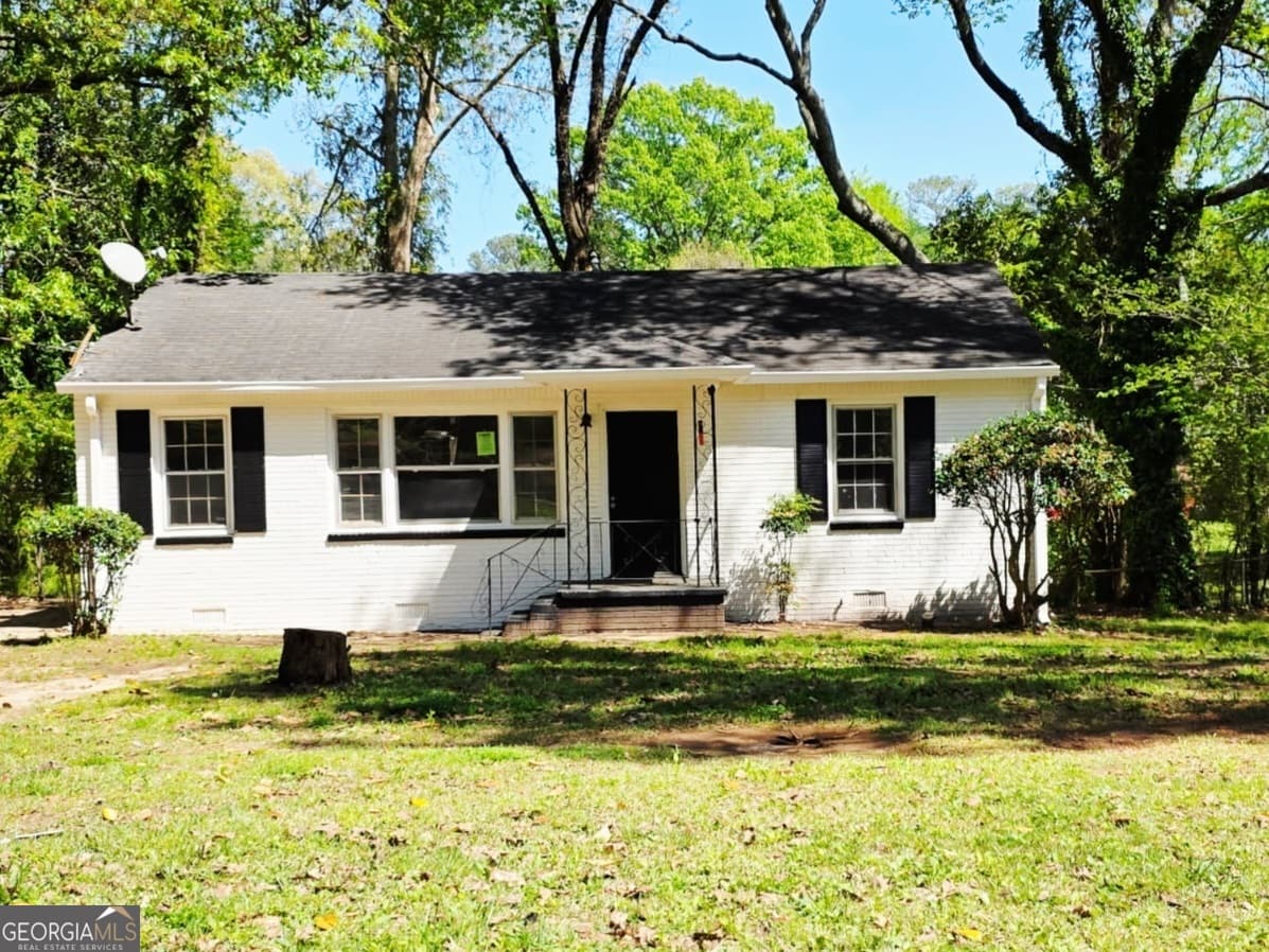 3 bedroom, 1 bathroom, 950 sq ft single family residence for rent at 1894 Oak Valley Road, Decatur, GA 30035 for $1,285 a month — photo 1 of 1