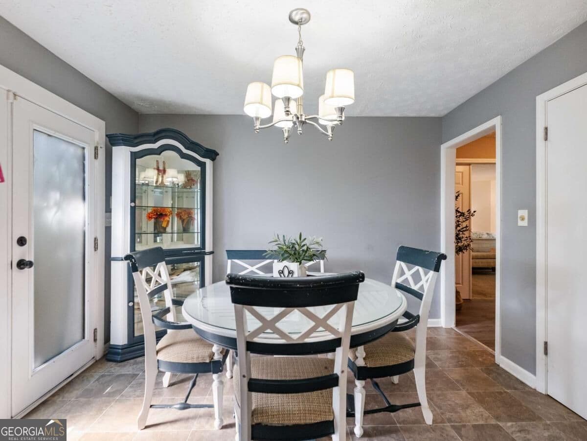 3 bedroom, 3 bathroom, 1,680 sq ft single family residence for sale at 6946 Cedar Drive, Riverdale, GA 30296 — photo 10