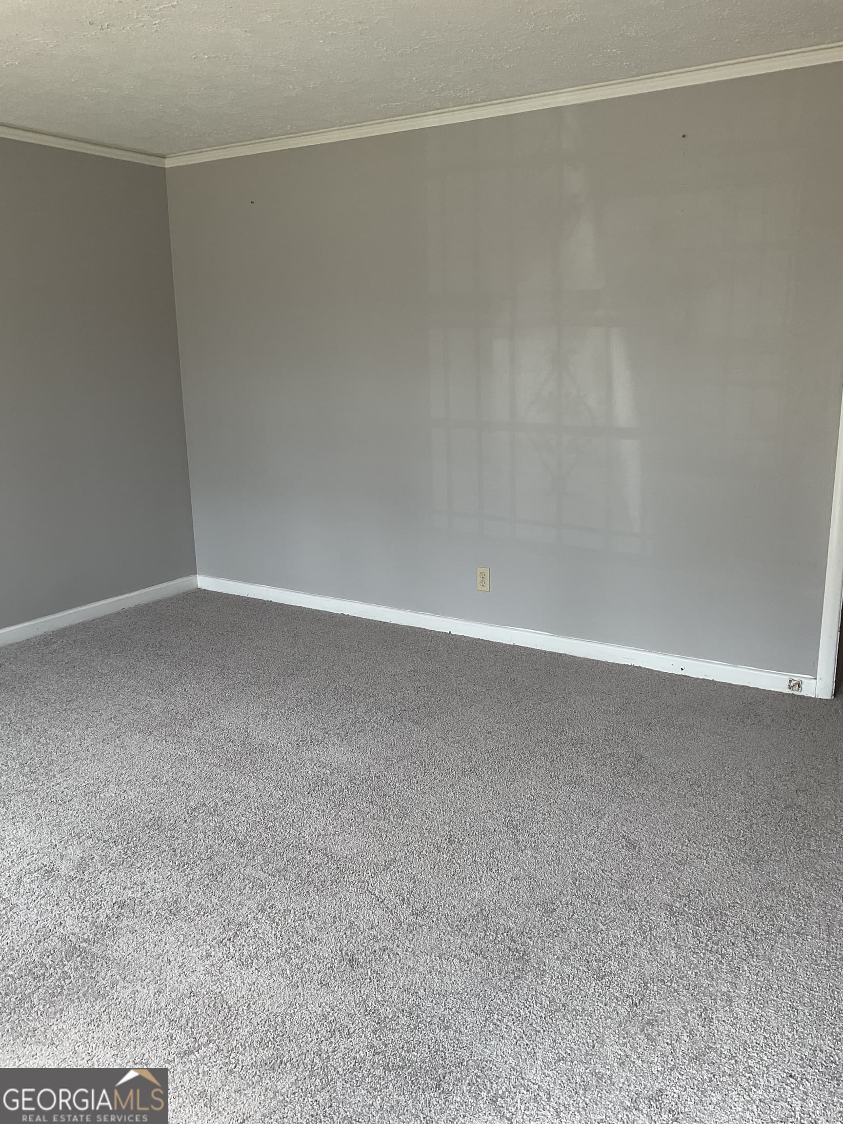 3 bedroom, 1.5 bathroom, 1,404 sq ft single family residence for sale at 2611 Rice Street, Columbus, GA 31903 — photo 3
