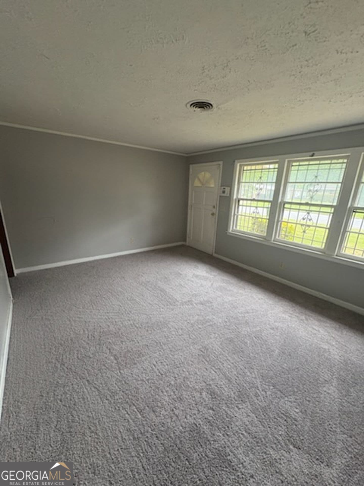 3 bedroom, 1.5 bathroom, 1,404 sq ft single family residence for sale at 2611 Rice Street, Columbus, GA 31903 — photo 4
